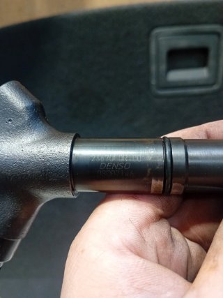 Juego 4 Inyectores Toyota 236700R100 DENSO