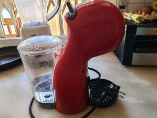 Cafetera Nescafé Dolce Gusto Roja