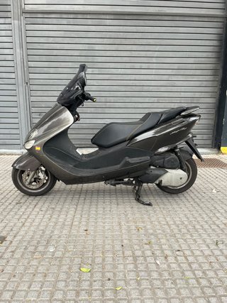 Yamaha Majesty 180