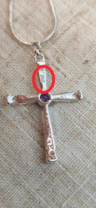 Cadena plata con crucifijo y circonitas