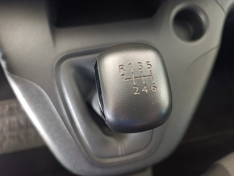 Opel Combo 2022, foto 8