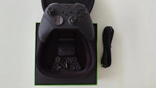 Mando Xbox Elite Series 2 con todos los accesorios