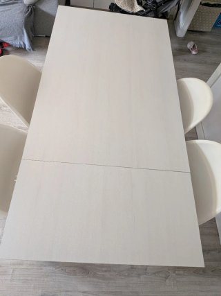 Mesa extensible y 4 Sillas Comedor (IKEA FANBYN)