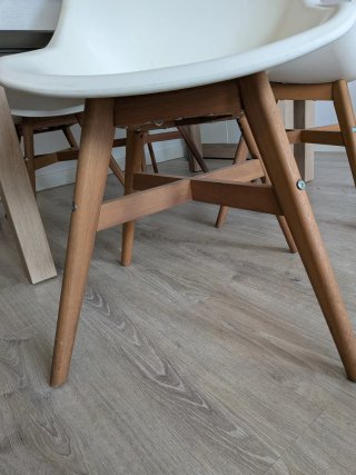 Mesa extensible y 4 Sillas Comedor (IKEA FANBYN)