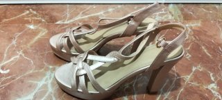 Zapatos de Tacón Beige- rosita