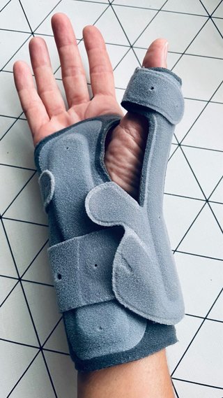 Férula inmovilizadora muñeca palmar