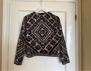 Chaqueta Bordada Estilo Étnico