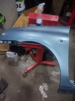 Aleta Izquierda Clio 2