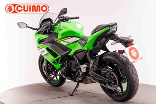 KAWASAKI NINJA 650