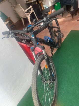 Bicicleta de Montaña Rockrider Negra