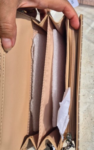Cartera Guess Beige Logo