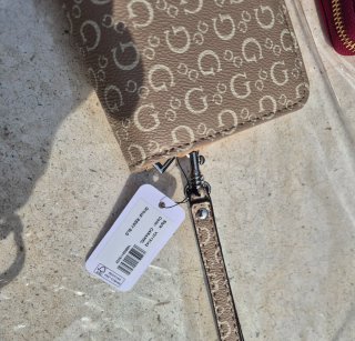 Cartera Guess Beige Logo