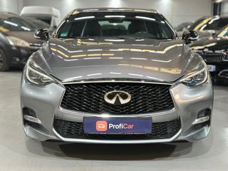 Infiniti Q30 2.2 Sport