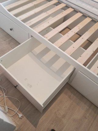 Diván blanco con cajones Ikea