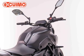 YAMAHA MT 07