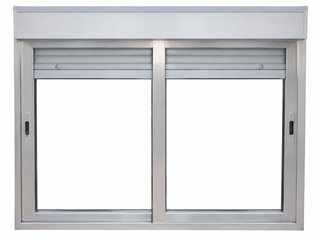 Ventana de Aluminio Plata con Persiana
