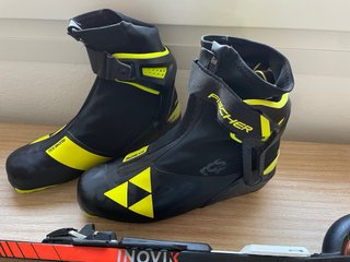 Esquís de fondo y botas Fischer