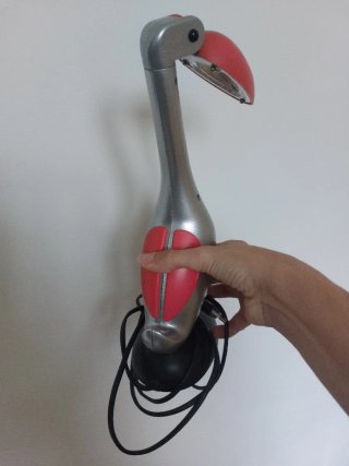 Lámpara de mesa pelícano