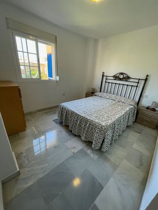 Piso en alquiler en Costabella en Marbella
