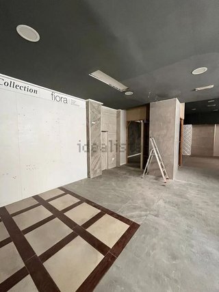 Local comercial en alquiler en Barri Eixample en Alcoy/Alcoi