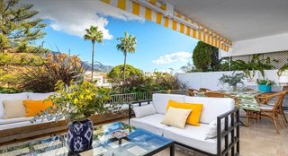 Piso en alquiler en Lomas de Marbella Club en Marbella
