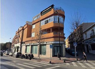 Local comercial en venta en Las Flores en Mijas