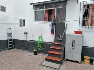 PISO EN SECTOR SUR
