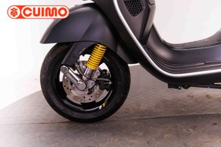 PIAGGIO VESPA GTS SUPER TECH 300 E5