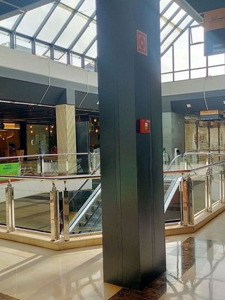 Local comercial en alquiler en Cuatro Caminos - Plaza de la Cubela en Coruña (A)