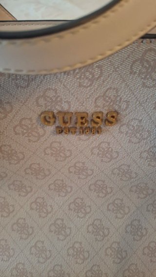 Bolso Guess Beige y Blanco