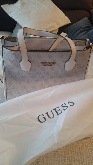 Bolso Guess Beige y Blanco