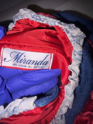 Lote Bebé: Saco Invierno y 2 Vestidos