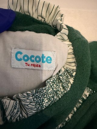 Lote Bebé: Saco Invierno y 2 Vestidos