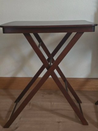 Mesas auxiliares plegables de madera (2 unidades)