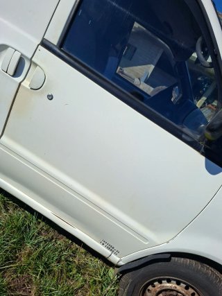 Nissan Serena 1992