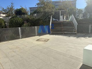 Local comercial en alquiler en Arroyo de la Vega en Alcobendas