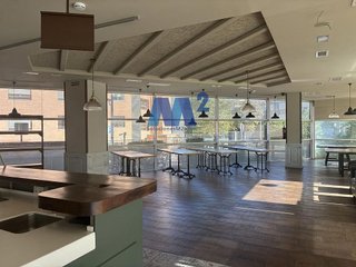 Local comercial en alquiler en Arroyo de la Vega en Alcobendas