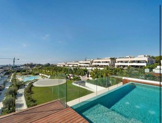 Ático en alquiler en Las Lomas de Río Verde en Marbella