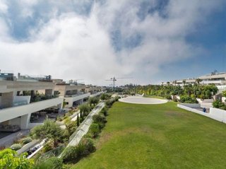 Ático en alquiler en Las Lomas de Río Verde en Marbella