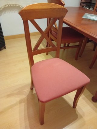 Juego comedor madera maciza mesa 4 sillas aparador