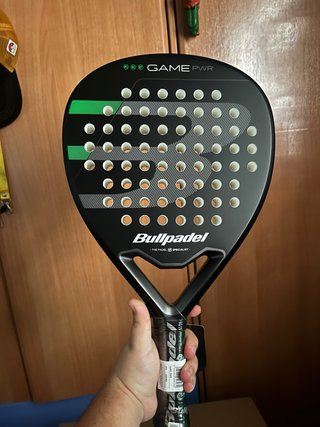 Pack Pala y Paletero Bullpadel