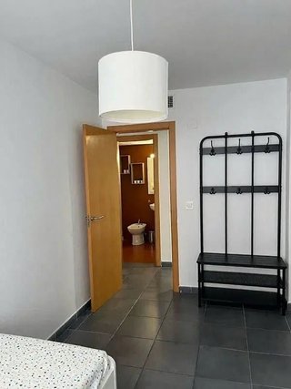 Piso en alquiler en Carolinas Altas en Alicante