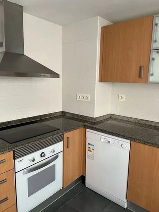 Piso en alquiler en Carolinas Altas en Alicante