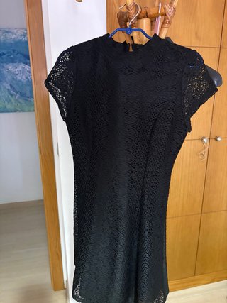 Vestido Negro de Encaje fiesta Zara Talla S
