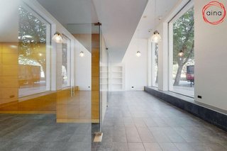 Local comercial en alquiler en Ensanche en Pamplona