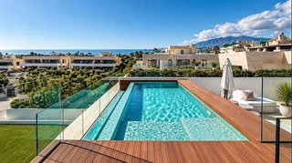 Ático en alquiler en Las Lomas de Río Verde en Marbella