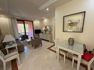 Piso en alquiler en Romana Playa en Marbella