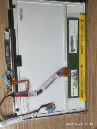 Pantalla Toshiba LTD121EW3D