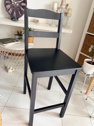 Silla alta IKEA negra