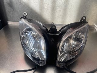 Faro delanteros Yamaha T-Max 500 origen 03